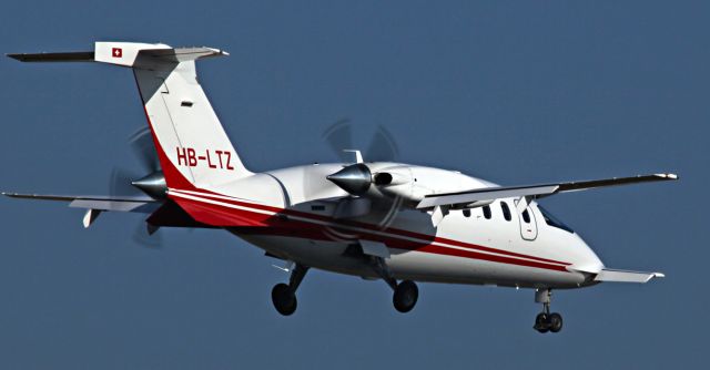 Piaggio P.180 Avanti (HB-LTZ)