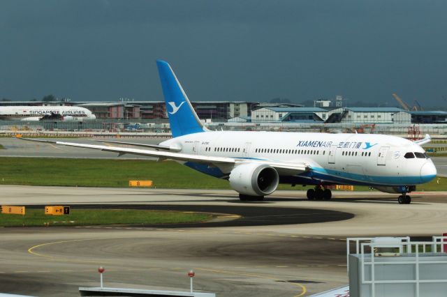 Boeing 787-8 (B-2760)