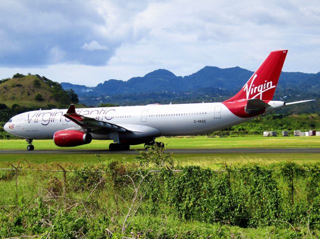 Airbus A330-300 (G-VKSS)