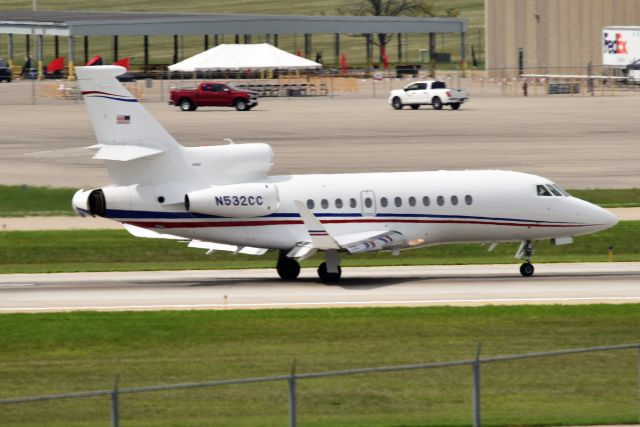 Dassault Falcon 2000 (N532CC) - Rolling out on 5-L