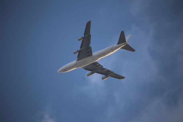 Boeing 747-400 (N405KZ)