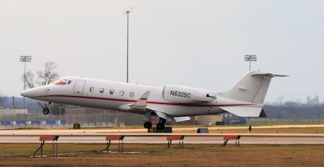 Learjet 60 (N632SC)