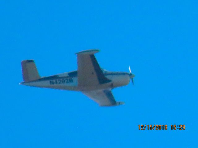 Beechcraft 35 Bonanza (N4292B)