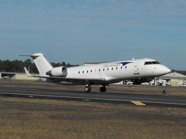 Canadair Regional Jet CRJ-200 (MNU969) - Mainer 969 departing RWY 18 in Tallahassee.