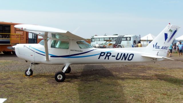 Cessna Commuter (PR-UNO)