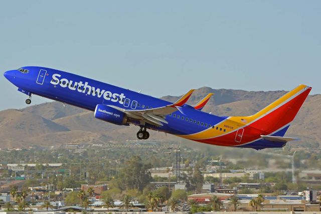 Boeing 737-800 (N8511K) - Southwest Boeing 737-800 N8511K at Phoenix Sky Harbor on June 9, 2018.