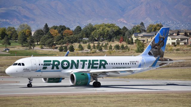 Airbus A320 (N301FR) - "Wilbur"