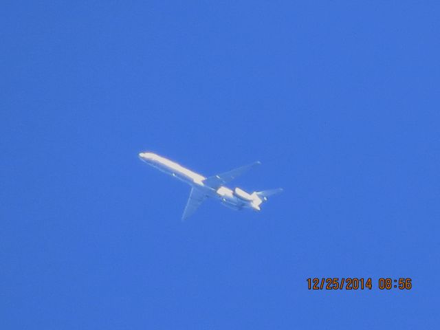 McDonnell Douglas MD-83 (N568AA) - American Airlines flight 2279 from ORD to AUS over Southeastern Kansas at 32,000 feet.