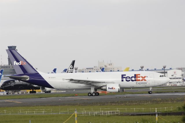 Airbus A300F4-600 (N688FE) - Departure at Narita Intl Airport Rwy16R on 2016/04/30