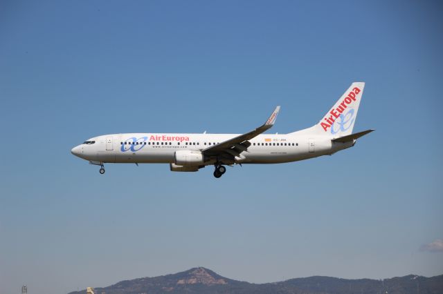 Bombardier CRJ-1000 (EC-JBK)