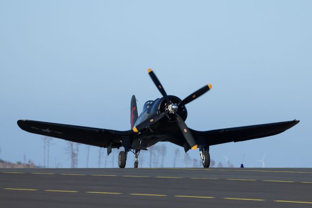 VOUGHT-SIKORSKY V-166 Corsair (D-FCOR)