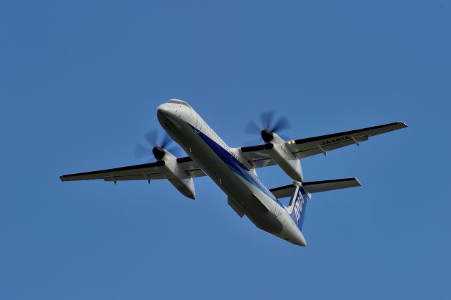 de Havilland Dash 8-400 (JA461A)