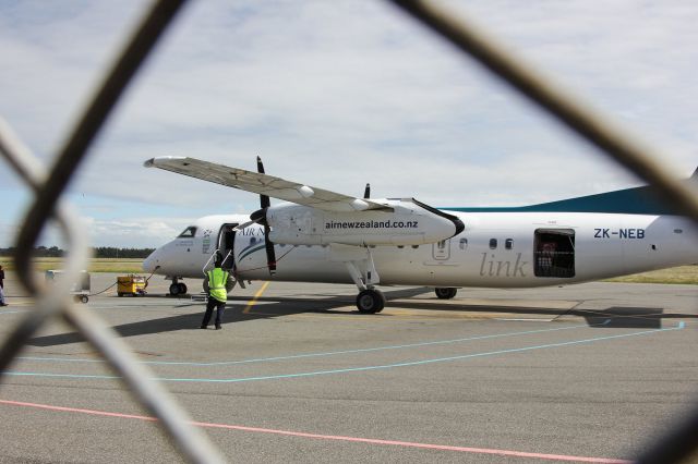 de Havilland Dash 8-300 (ZK-NEB) - Invercargill Airport, loading for Wellington 11.05am flight