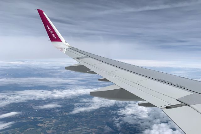 Airbus A321neo (9H-WNJ)