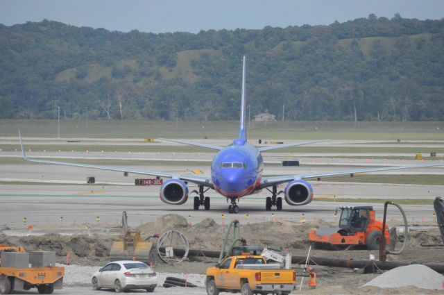 Boeing 737-700 (N900WN) - Southwest 1322 arriving from St. Louis at 2:56 PM CDT.  Taken August 11, 2016 with Nikon D3200 mounting 55-200mm lens.  