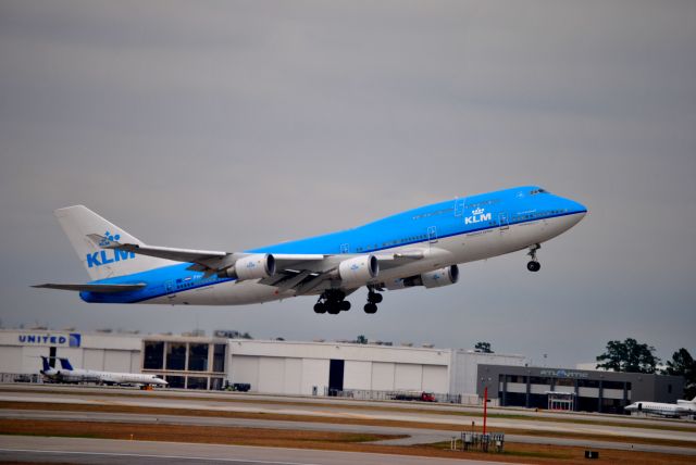 Boeing 747-400 (PH-BFG)