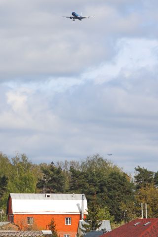 EMBRAER 195 (EW-400PO)