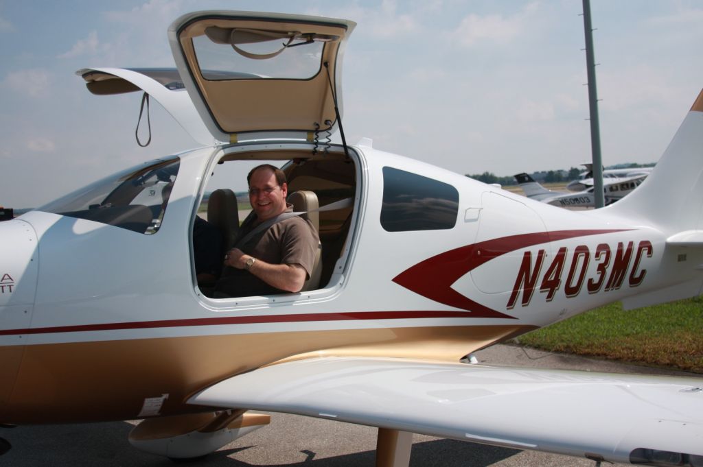 Cessna 400 (N403MC) - On the ramp in Huntsville, AL  2009 Cessna Coravilis TT.  Ron Volinski.