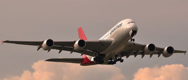 Airbus A380-800 (VH-OQE) - The 5th in the Qantas fleet of A380s, OQE departing from runway 16 Melbournes Tullamarine Airport as QF9 for Londons Heathrow Airport via Singapore.