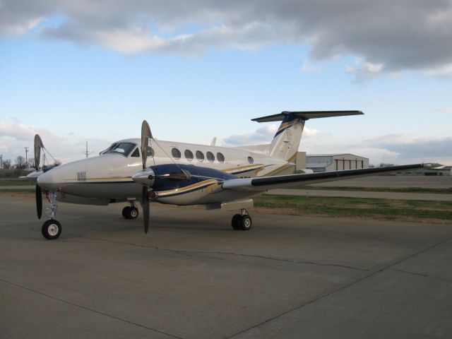 Beechcraft Super King Air 300 (N193FS)