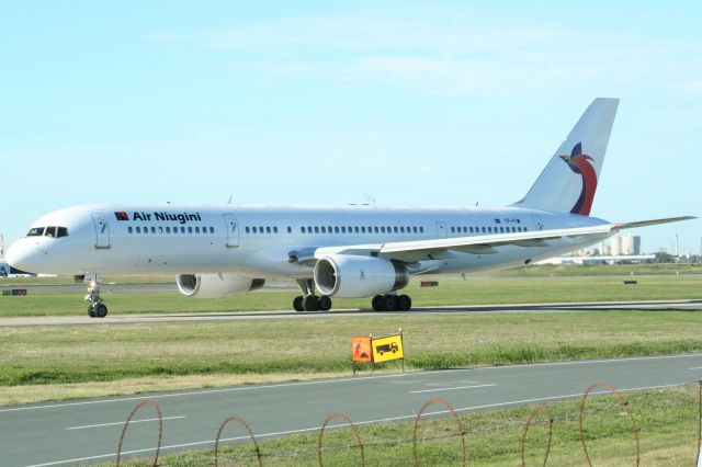 Boeing 757-200 (TF-FIW)