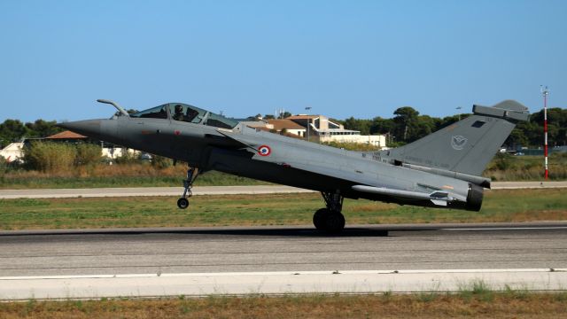 — — - FRENCH AIR FORCE RAFALE SOLO DISPLAY - 4-GU N° 142 - 8/13/2016