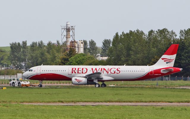 Airbus A321 (G-ZBAG) - red wings a321-231 g-zbag at shannon 19/5/18.