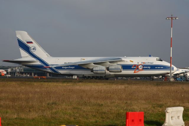 Antonov An-124 Ruslan (RNA82078)