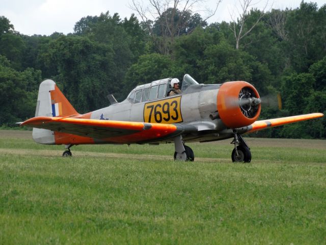 North American T-6 Texan (N7693Z)