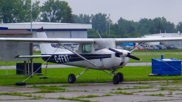 Cessna Commuter (C-FFXT)