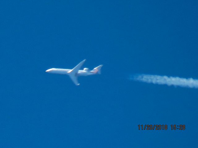 Canadair Regional Jet CRJ-700 (N715SK)
