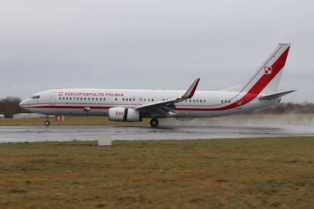 Boeing 737-800 (N784BJ) - 0111 / N784BJ MEDOC20