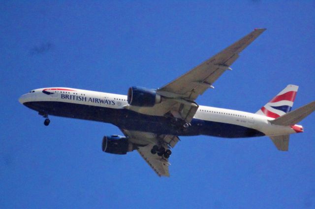 BOEING 777-200LR (G-VIIY)