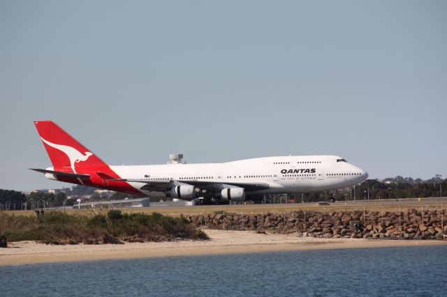 Boeing 747-400 (VH-OJH)