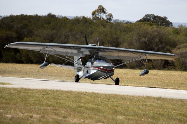 PROGRESSIVE AERODYNE SeaRey (VH-JEY) - Progressive Aerodyne Searey sn 1LK585C VH-JEY 25-09-16 Serpentine Airfield,Hopeland.