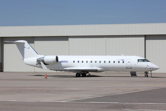 Canadair Regional Jet CRJ-100 (N97EA)