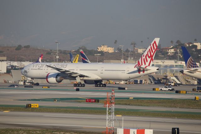 BOEING 777-300ER (VH-VPD)