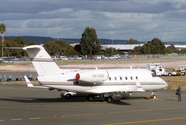 Canadair Challenger (VH-ZSU)