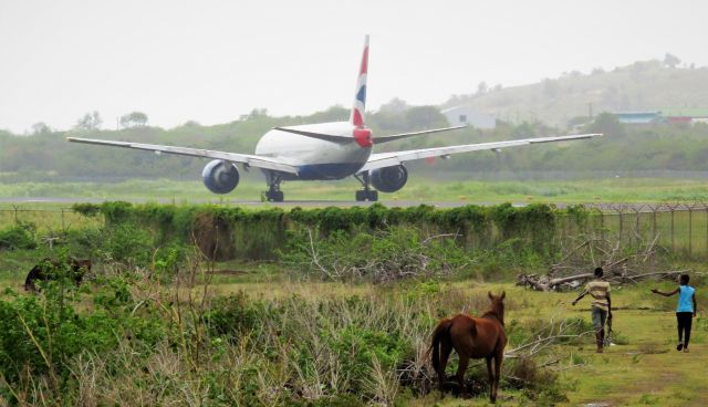 Boeing 777-200 (G-VIIL)