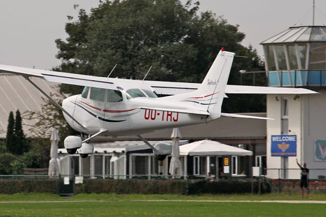 Cessna Skyhawk (OO-TRJ)