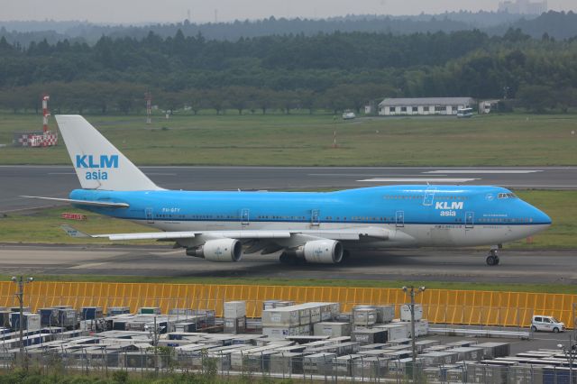 Boeing 747-400 (PH-BFY)