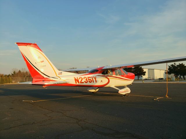 Cessna Cardinal (N2351Y)