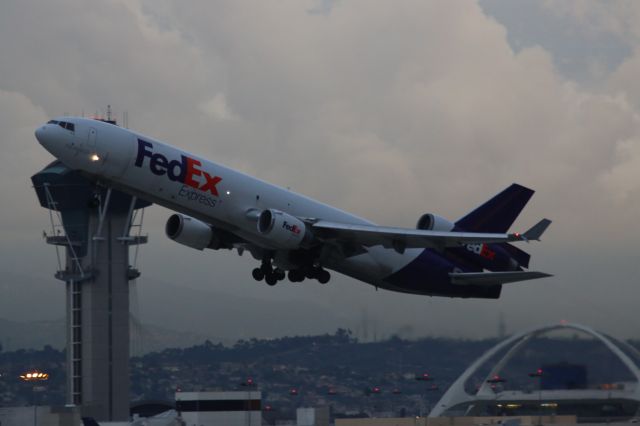 Boeing MD-11 (N591FE)