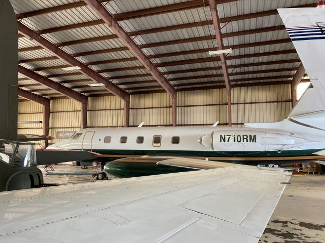 Lockheed Jetstar 2 (N710RM) - Right next to N700RM is...