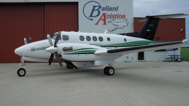 Beechcraft Super King Air 200 (N426SD)