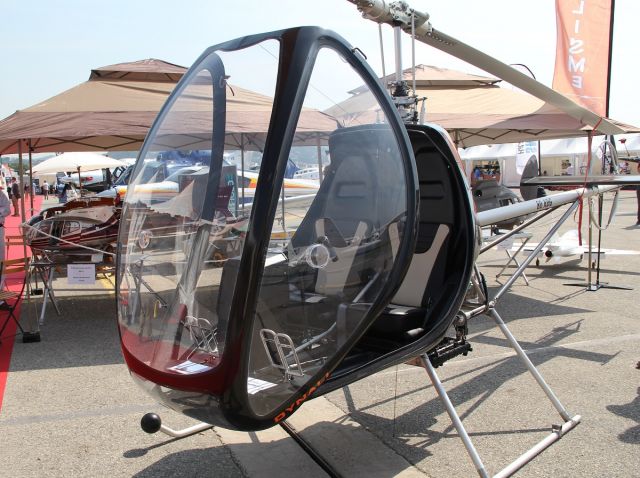 — — - Cannes air show 12 juin 2014