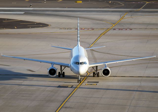 Airbus A319 (N840AW)