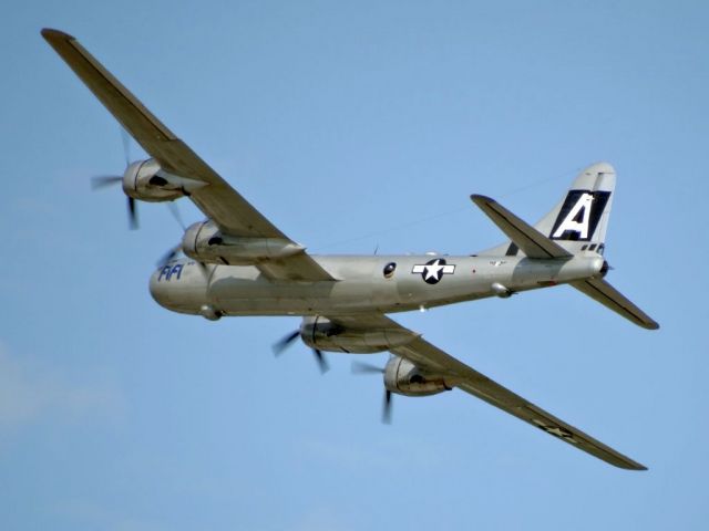 Boeing B-29 Superfortress (N529B)