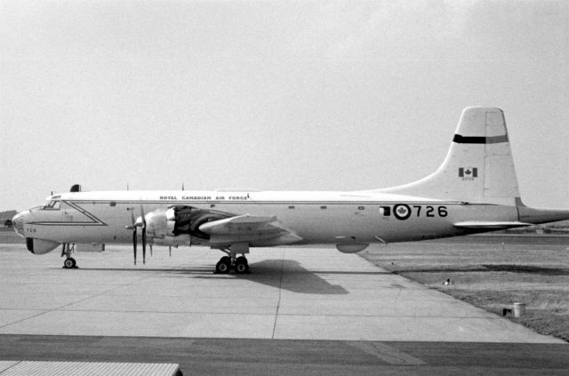 RCAF20726 — - Canadair CP-107 Argus (CL-28) in 1967 at Düsseldorf (EDDL)