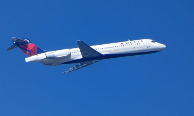 Boeing 717-200 (N925AT) - Shown here is a Delta Airlines Boeing 717-200 a few minutes until it lands in the Spring of 2018. 